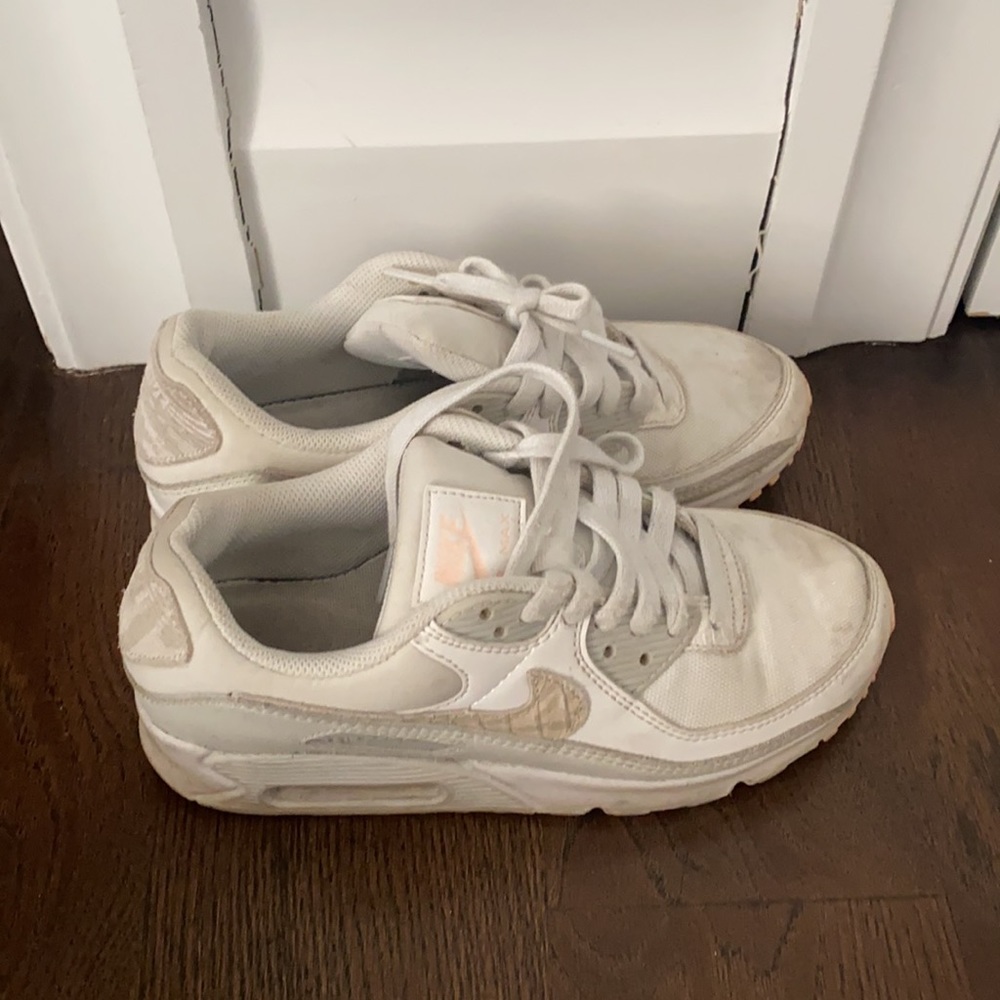 Nike sneakers as shown size 7
